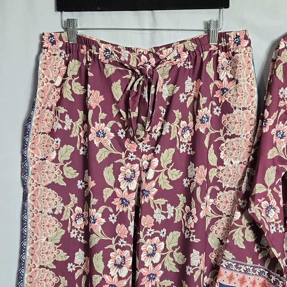 TOLANI COLLECTION.. 2 piece floral set.. - Picture 8 of 16